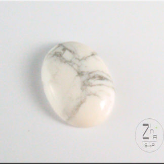 Howlite cab